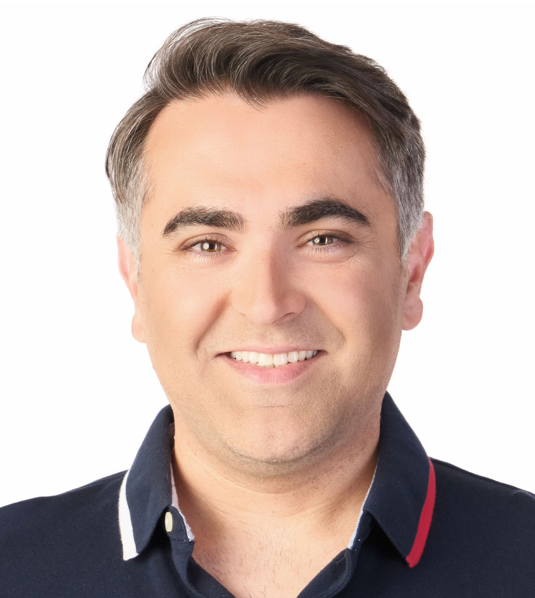 Amir Ahadi-Dolatsara, massothérapeute